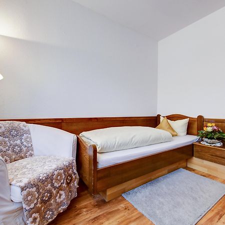Hotel Lamm Remshalden Екстер'єр фото