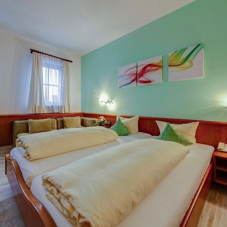 Hotel Lamm Remshalden Екстер'єр фото