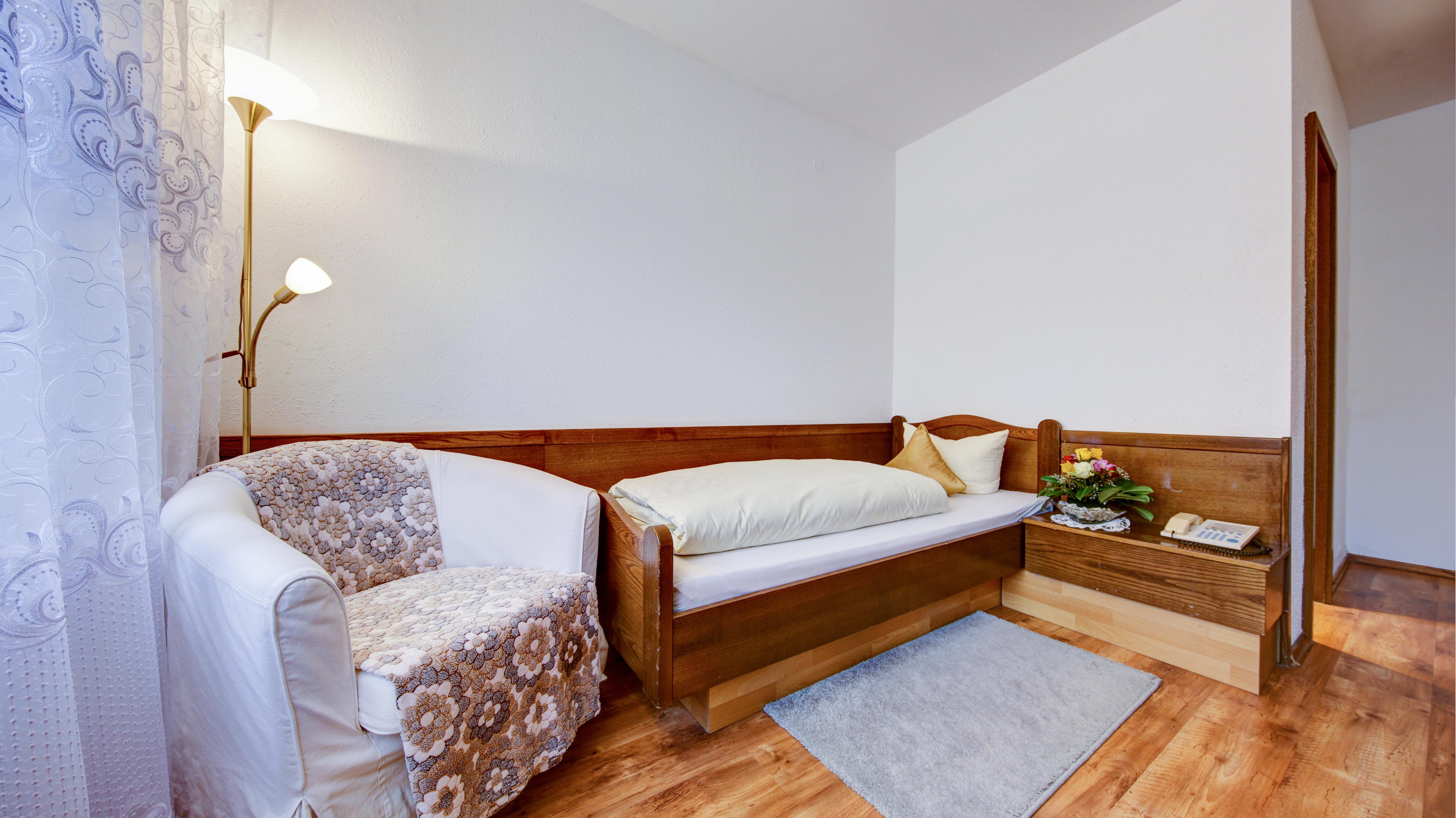 Hotel Lamm Remshalden Екстер'єр фото