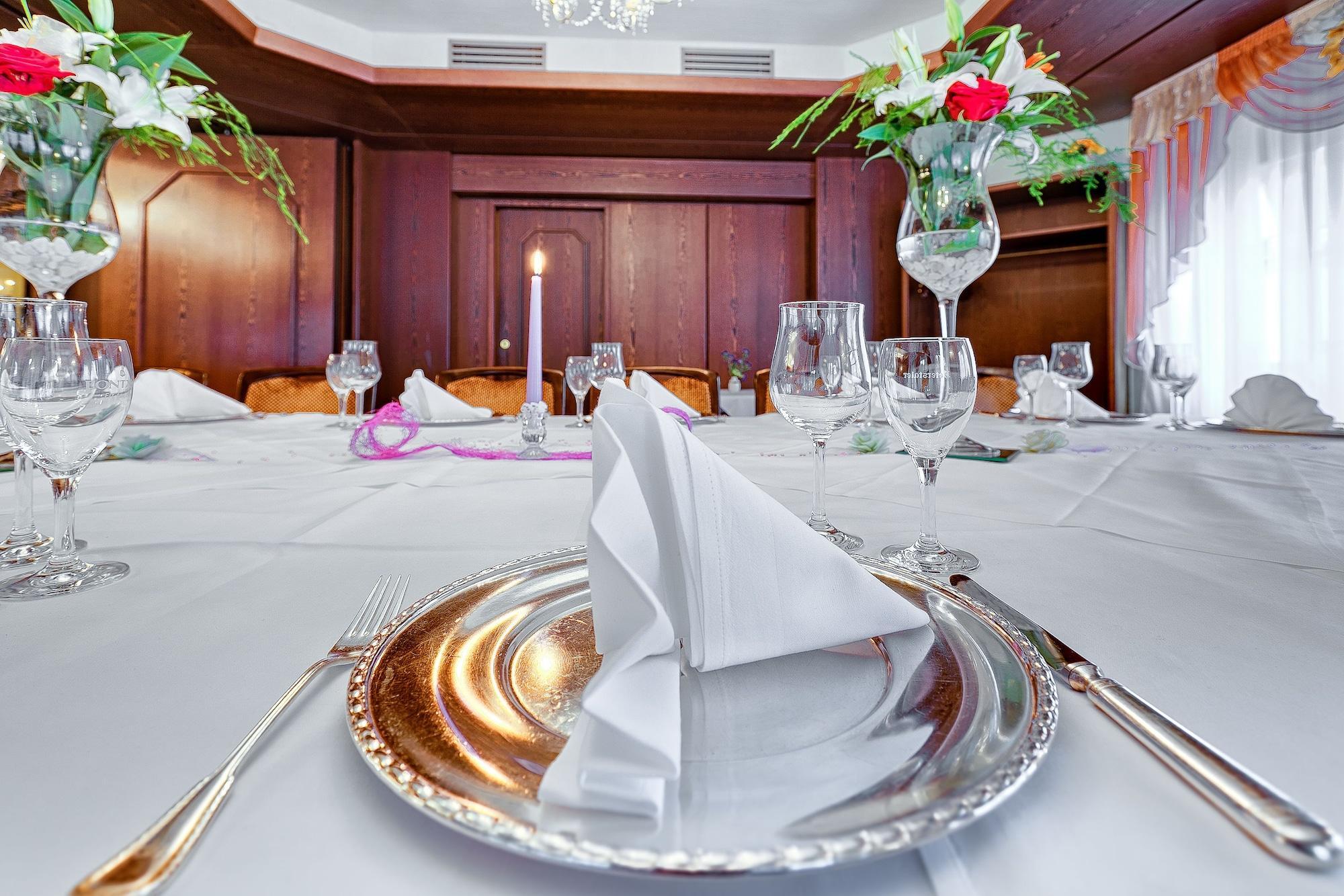 Hotel Lamm Remshalden Екстер'єр фото