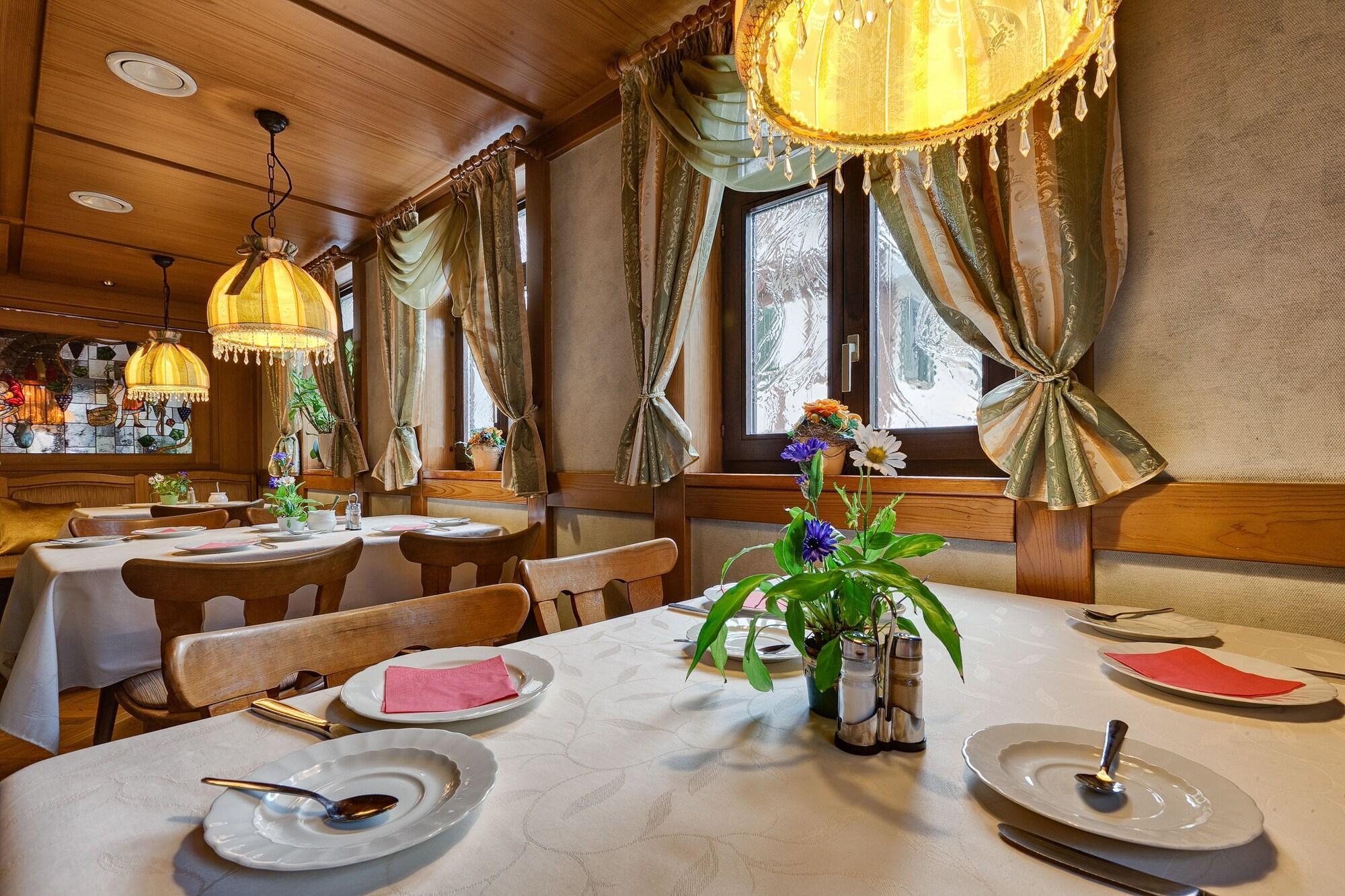 Hotel Lamm Remshalden Екстер'єр фото