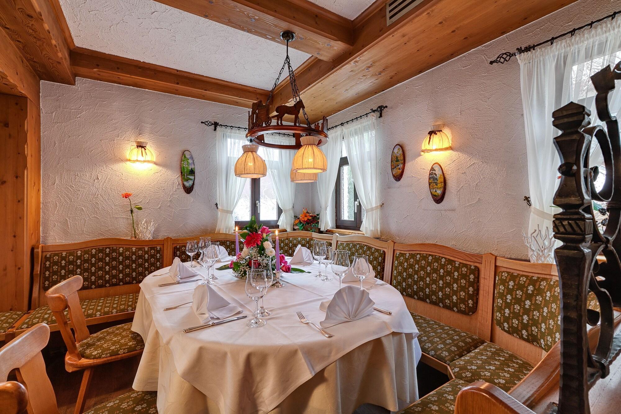 Hotel Lamm Remshalden Екстер'єр фото